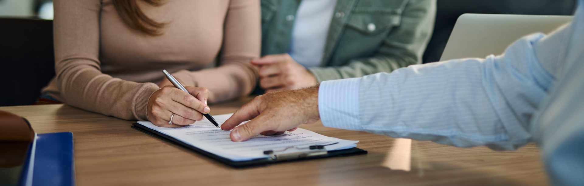 Advantages Sedan Like Genesis