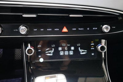 2026 Genesis GV70 2.5T AWD