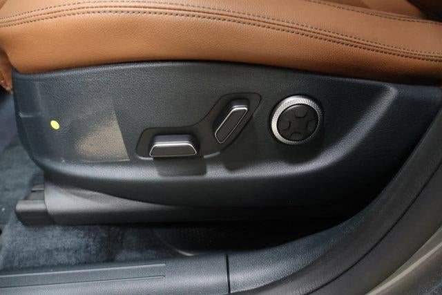 2026 Genesis GV70 2.5T ADVANCED AWD