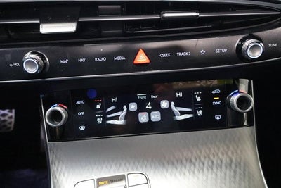 2026 Genesis GV70 2.5T SPORT PRESTIGE AWD