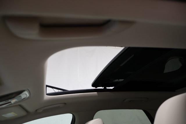 2027 Genesis GV70 2.5T Select
