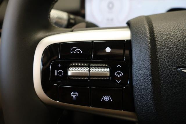 2027 Genesis GV70 2.5T Select