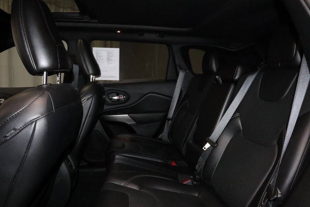 2021 Jeep Cherokee Latitude Lux