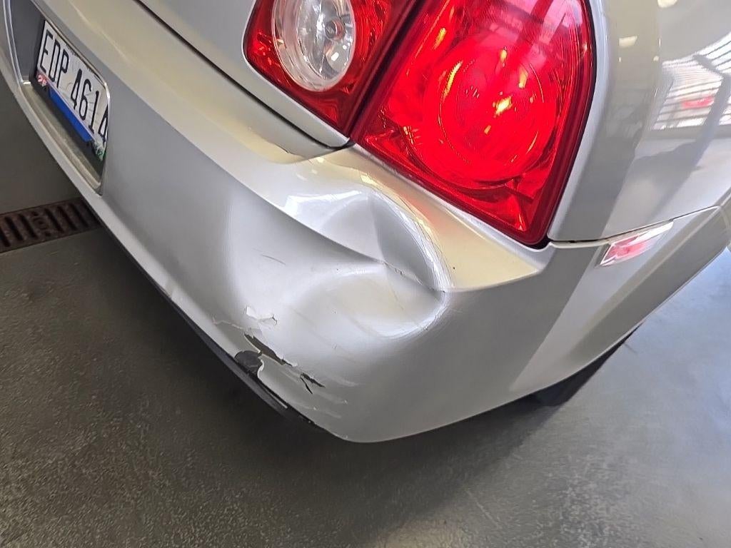 2011 Chevrolet Malibu LT w/1LT