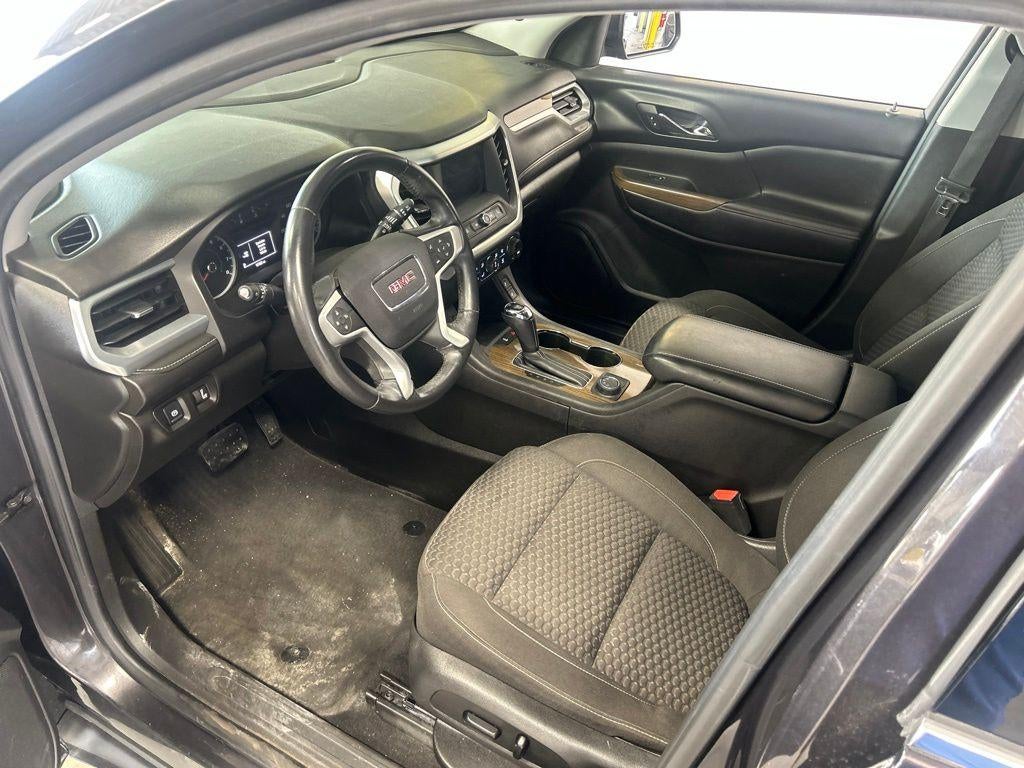 2017 GMC Acadia SLE