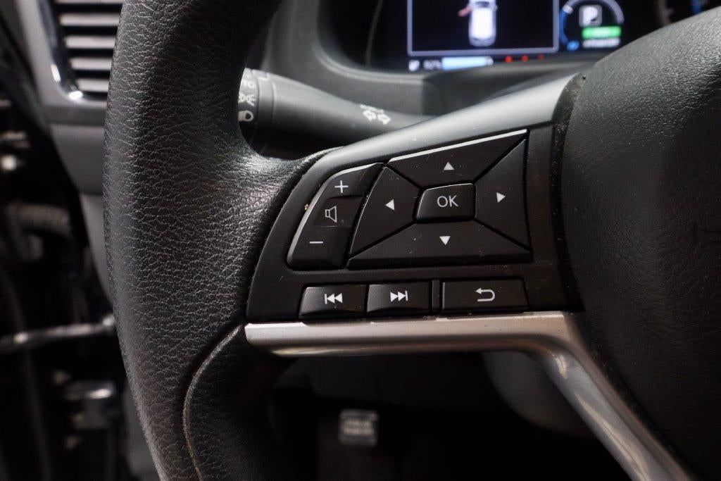 2025 Nissan LEAF S