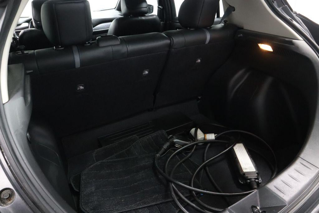 2018 Nissan LEAF SL