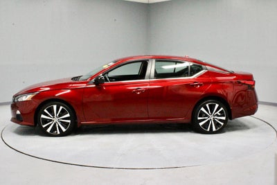 2022 Nissan Altima 2.5 SR
