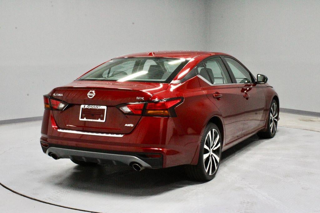 2022 Nissan Altima 2.5 SR