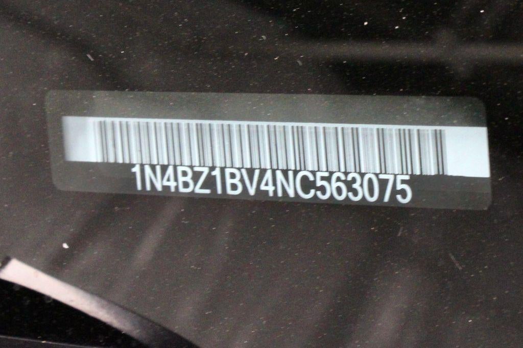 2022 Nissan LEAF S PLUS