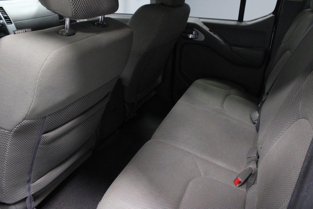 2015 Nissan Frontier SV
