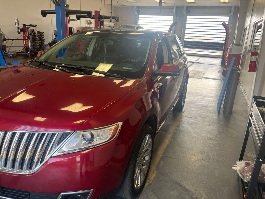 2013 Lincoln MKX Base