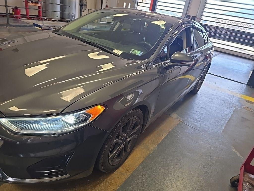 2020 Ford Fusion SEL