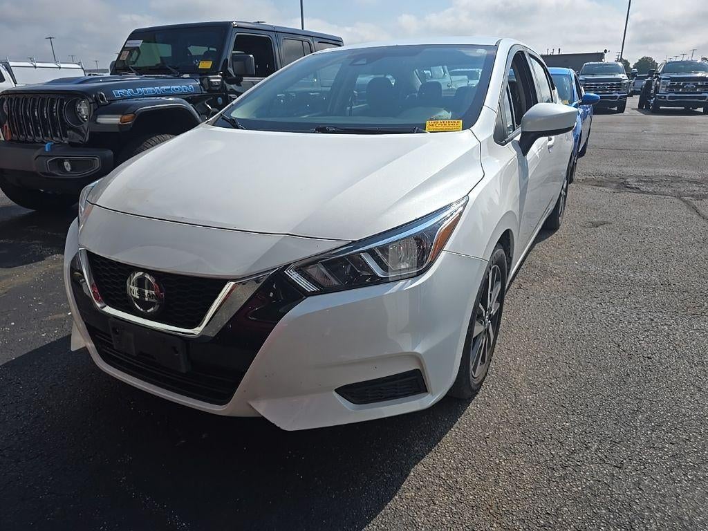 2022 Nissan Versa SV