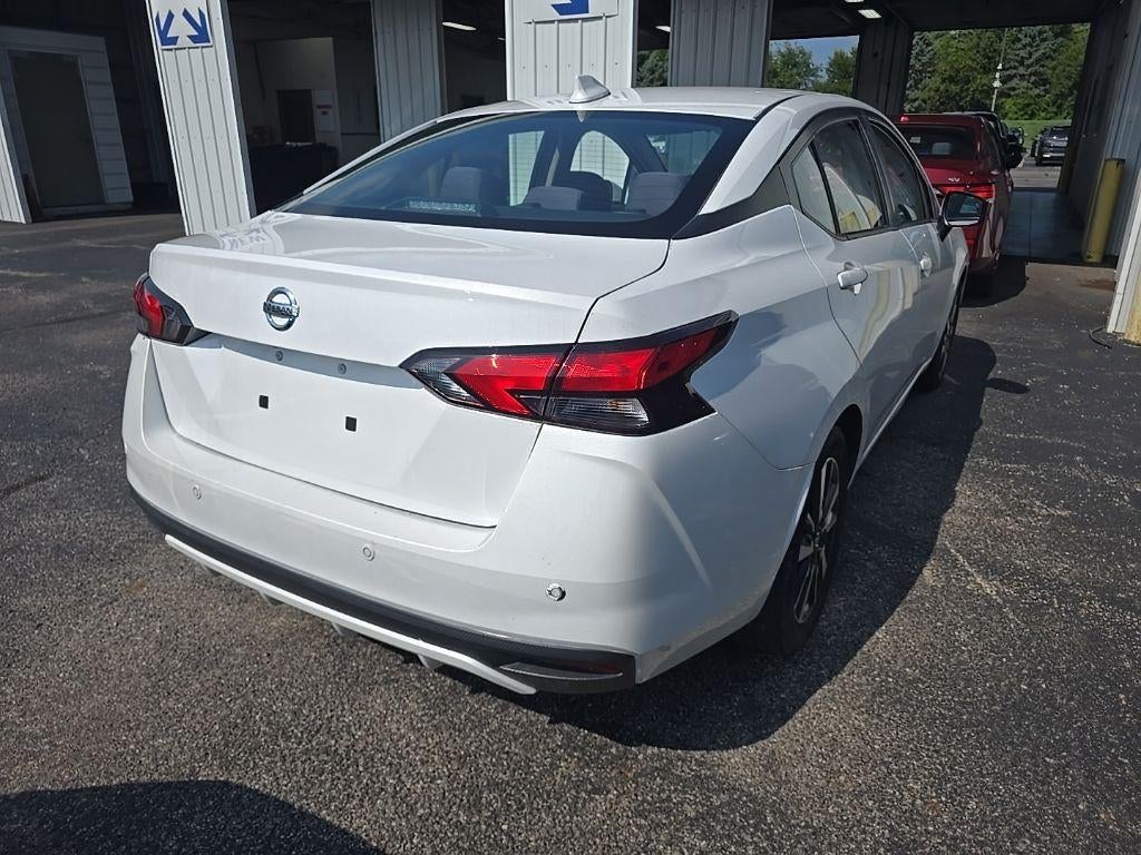 2022 Nissan Versa SV