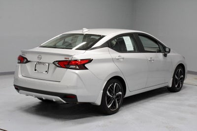 2023 Nissan Versa SR