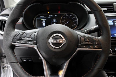 2023 Nissan Versa SR