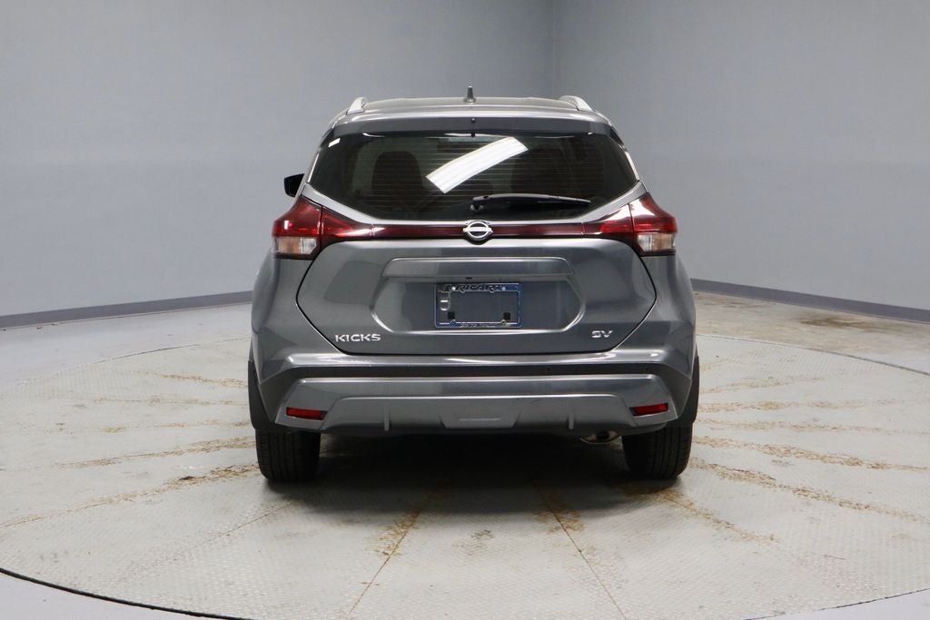2022 Nissan Kicks SV