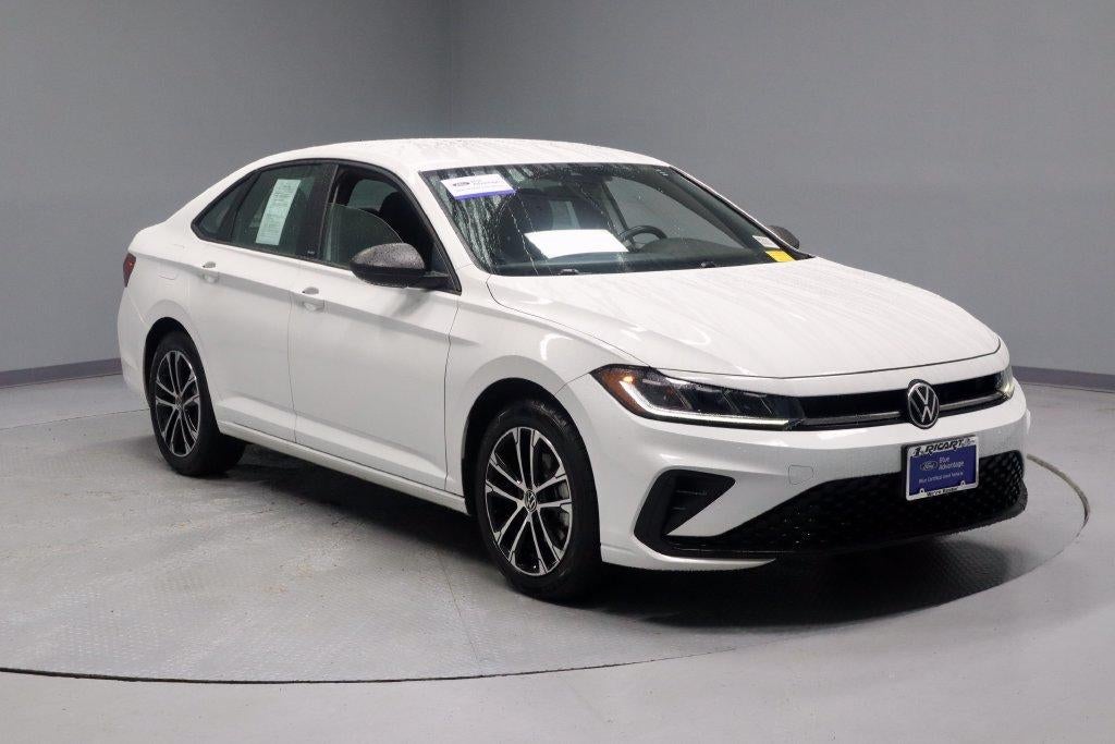 2025 Volkswagen Jetta Sport