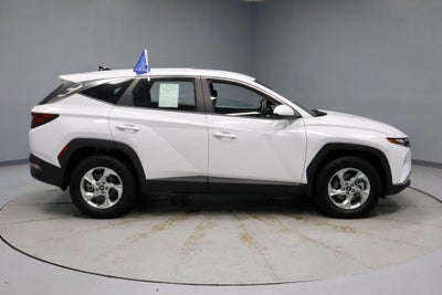 2024 Hyundai TUCSON SE