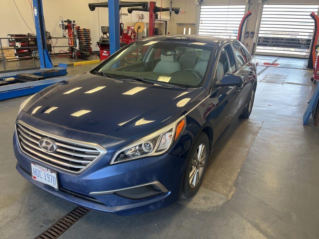 2017 Hyundai SONATA SE
