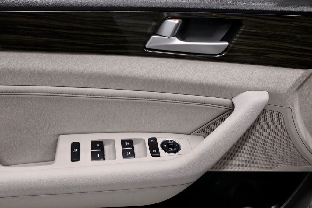 2017 Hyundai SONATA Limited