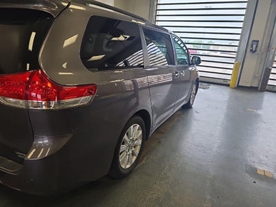 2011 Toyota Sienna Ltd