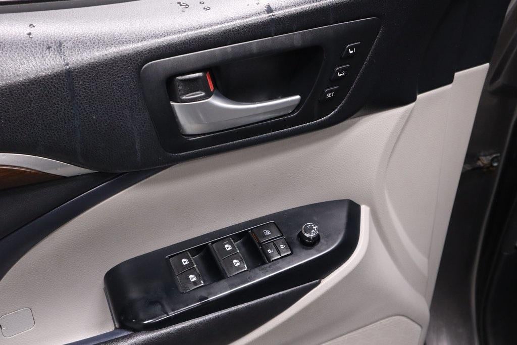 2014 Toyota Highlander Limited