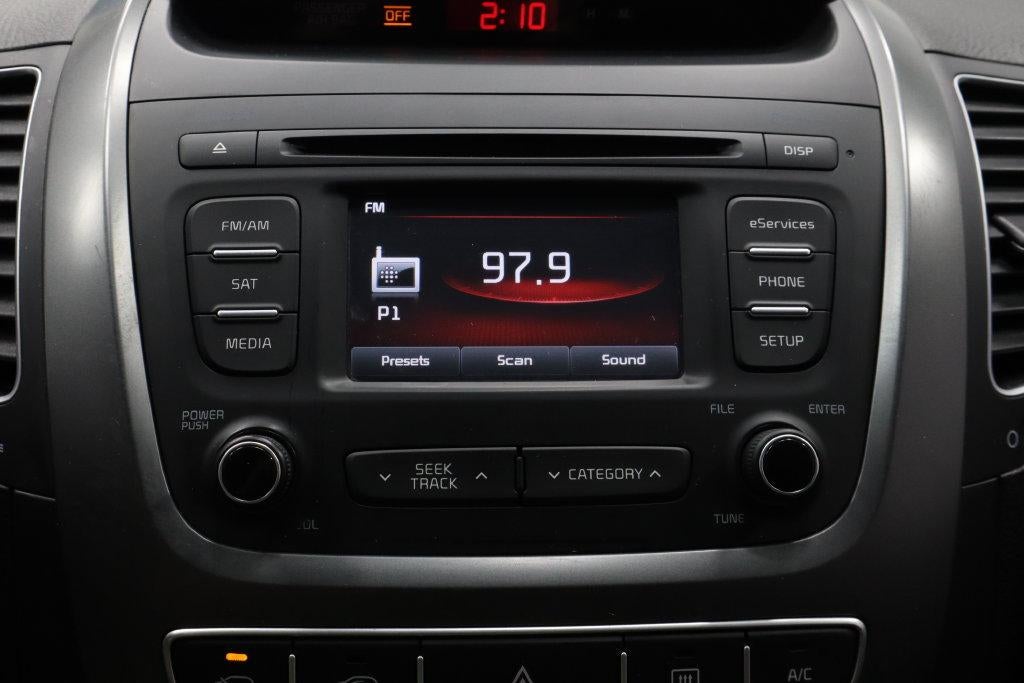 2015 Kia Sorento LX