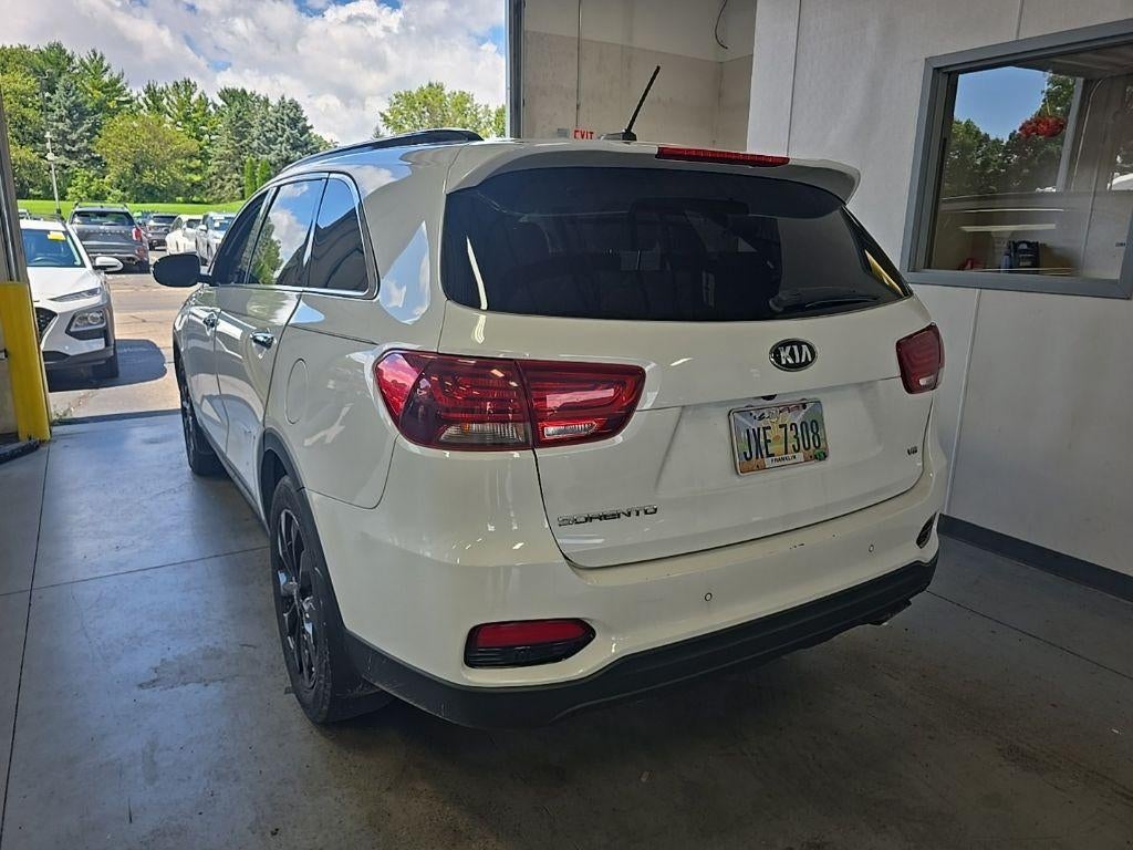 2019 Kia Sorento S V6