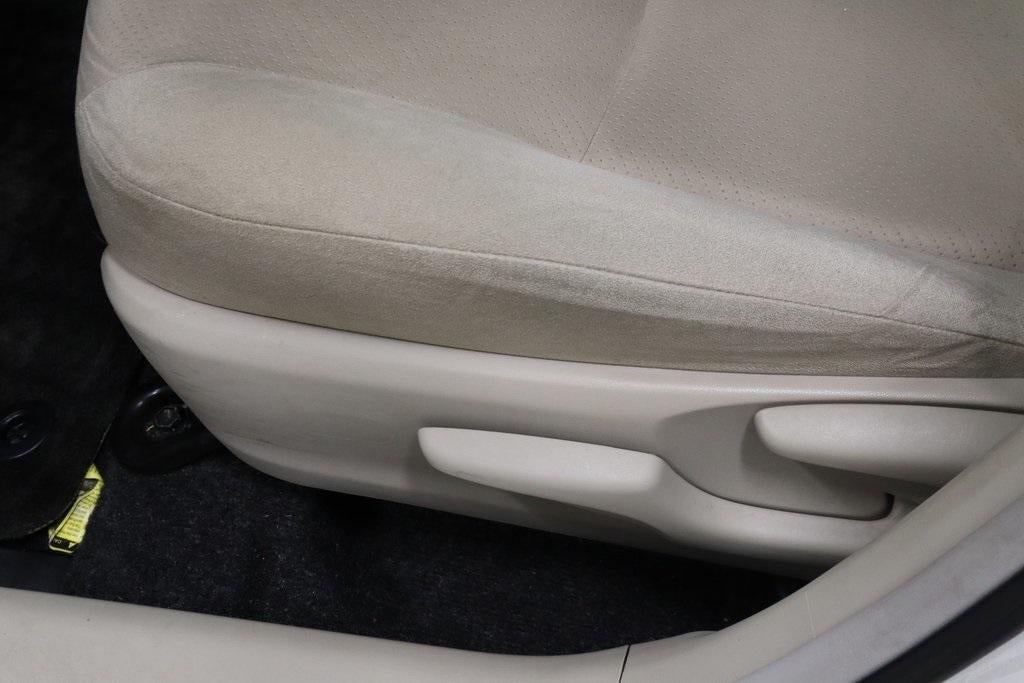 2014 Toyota Prius Four