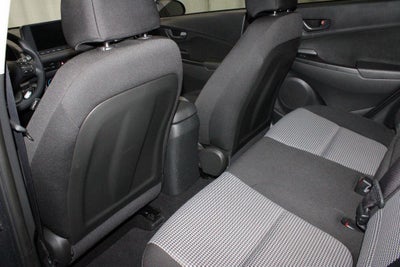 2022 Hyundai KONA SE