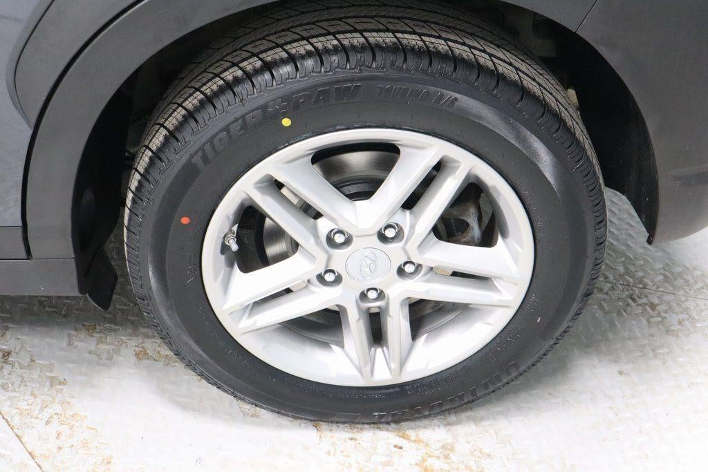 2022 Hyundai KONA SE