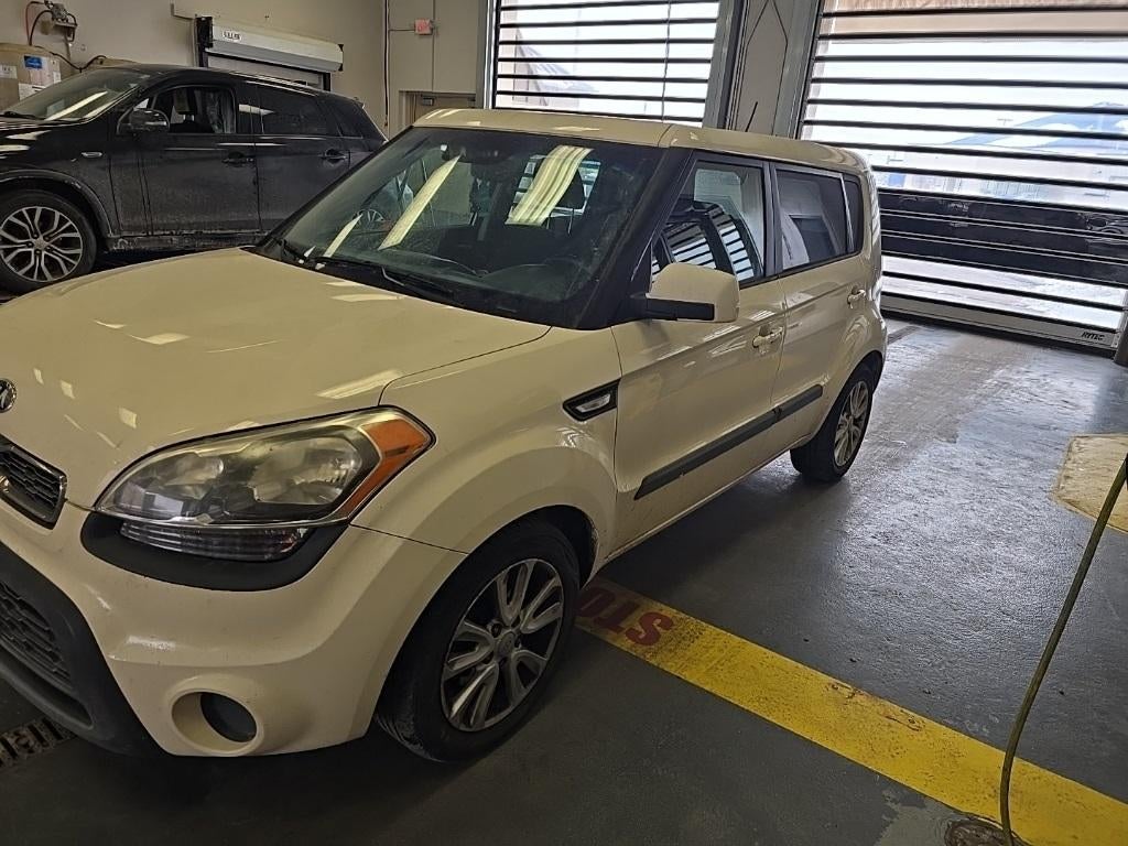 2013 Kia Soul Base