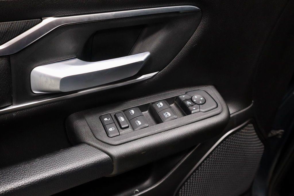 2025 RAM 1500 Big Horn 4x4 Crew Cab 5'7" Box