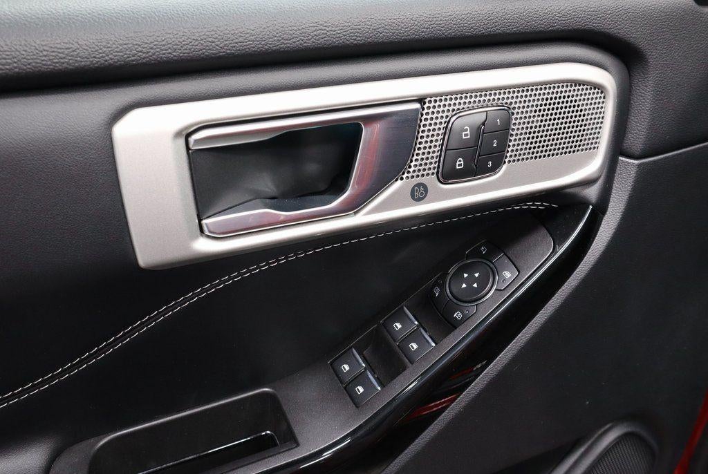 2022 Ford Explorer ST 4WD