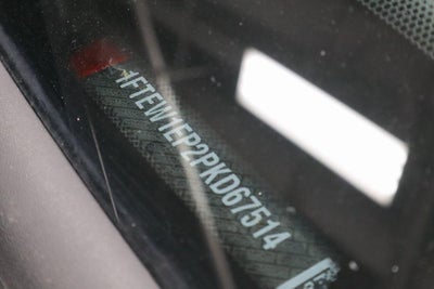 2023 Ford F-150 XL 4WD SuperCrew 5.5' Box