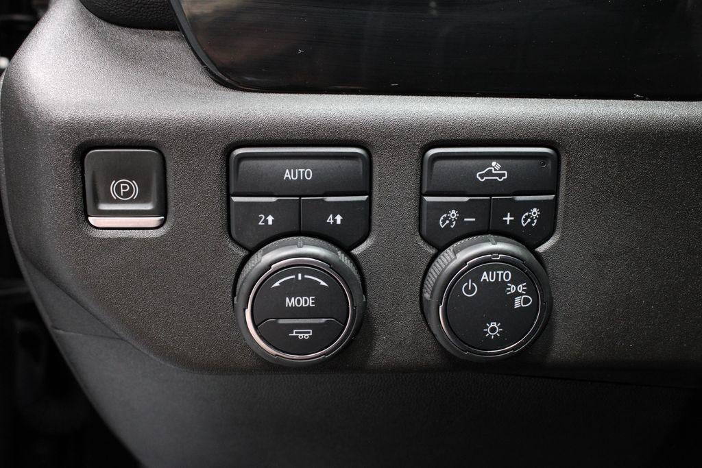 2022 Chevrolet Silverado 1500 Crew Cab Short Box 4-Wheel Drive LT 2FL