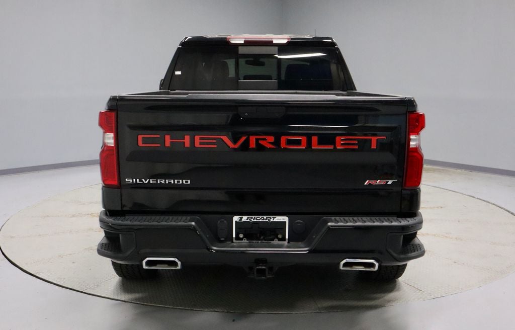 2021 Chevrolet Silverado 1500 Crew Cab Standard Box 4-Wheel Drive RST