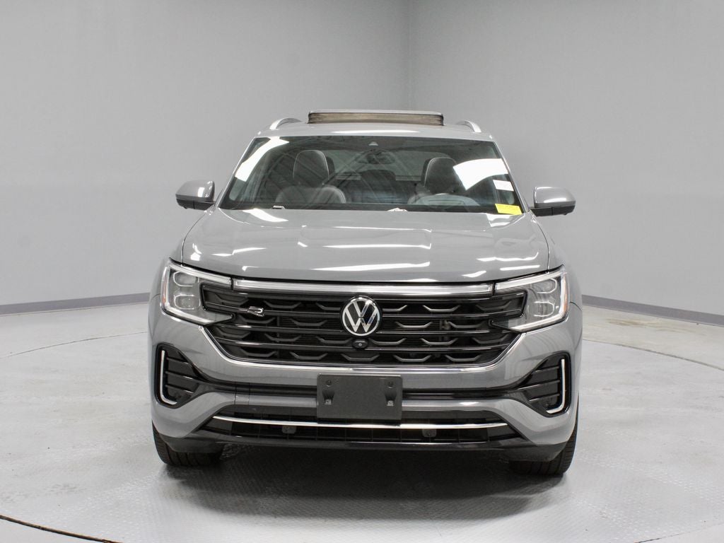 2024 Volkswagen Atlas Cross Sport 2.0T SEL Premium R-Line 4MOTION