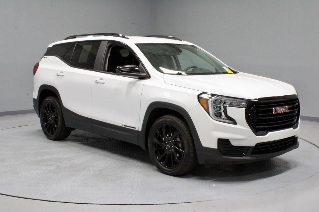 2024 GMC Terrain FWD 4dr SLE