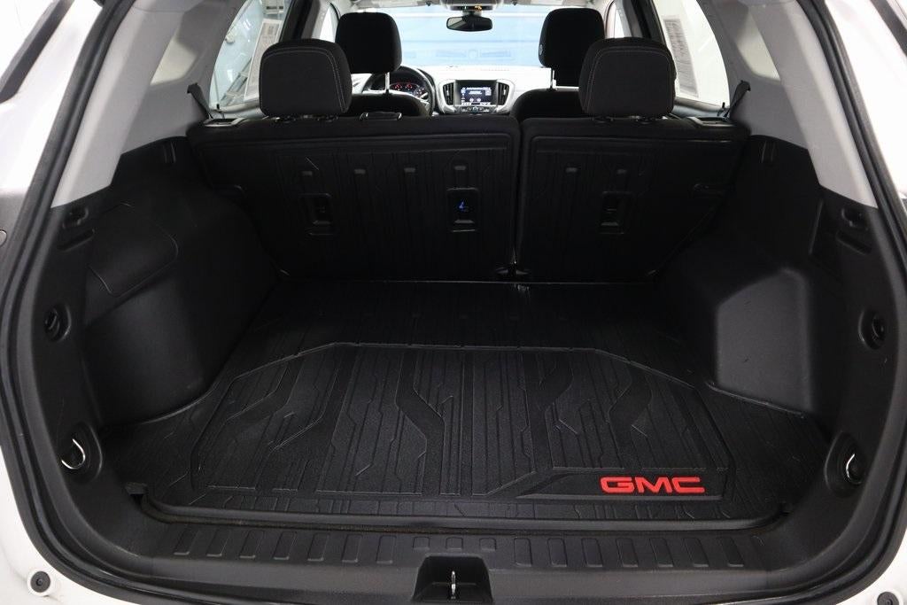 2023 GMC Terrain FWD 4dr SLE