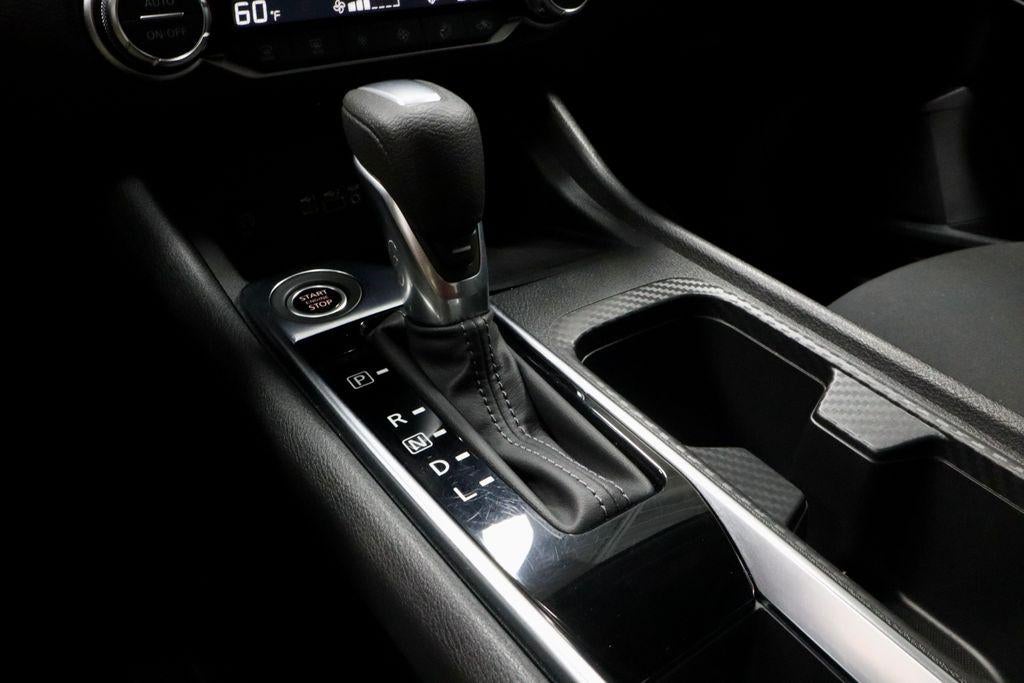 2025 Nissan Sentra SV CVT