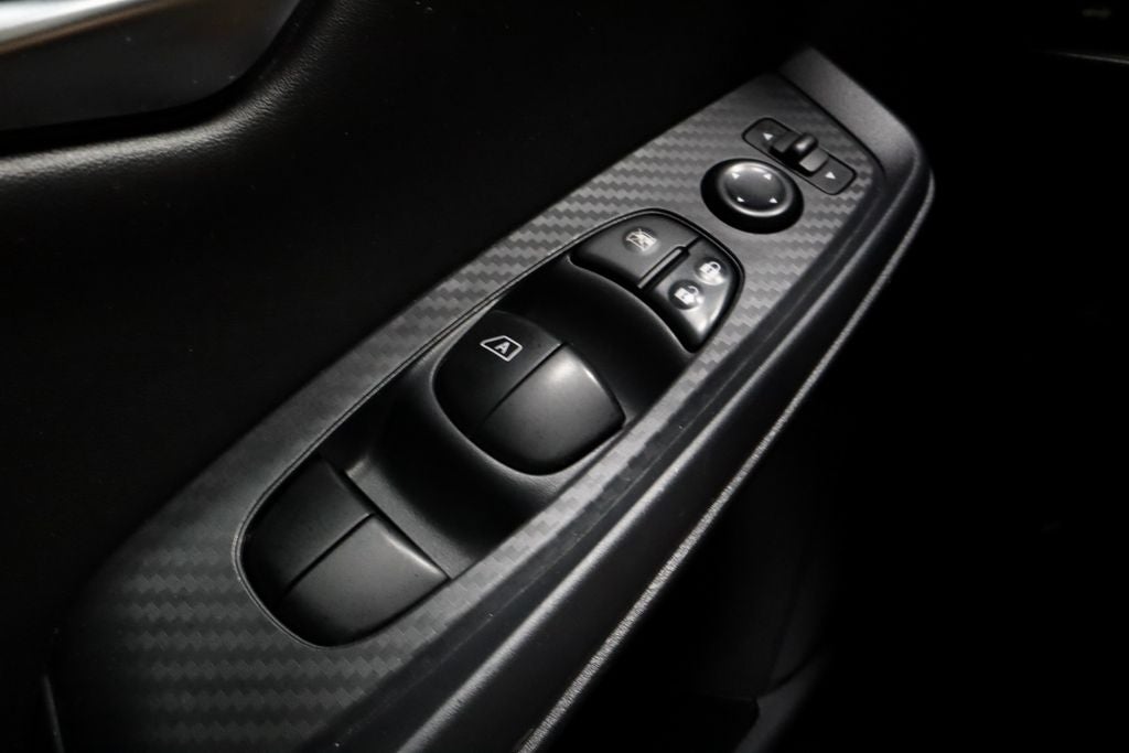 2023 Nissan Sentra SV CVT