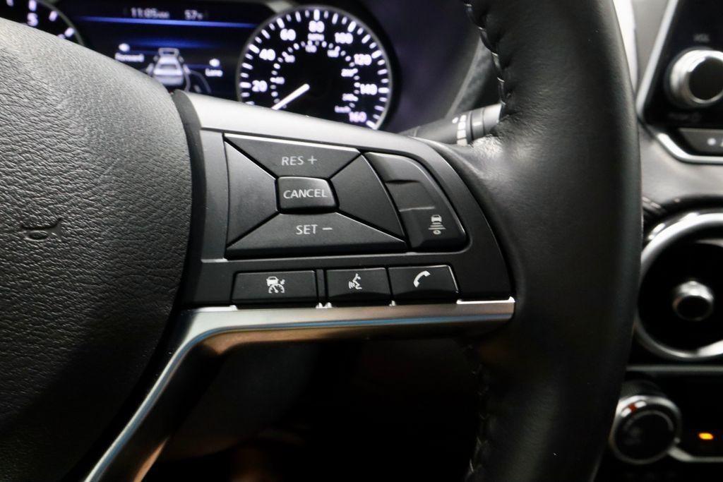 2023 Nissan Sentra SV CVT
