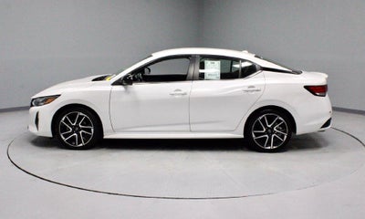 2025 Nissan Sentra SR CVT