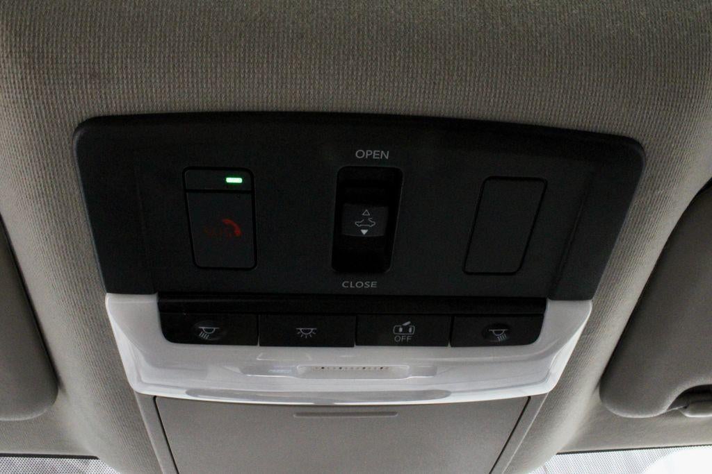 2025 Nissan Sentra SR CVT