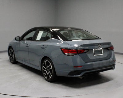 2025 Nissan Sentra SR CVT
