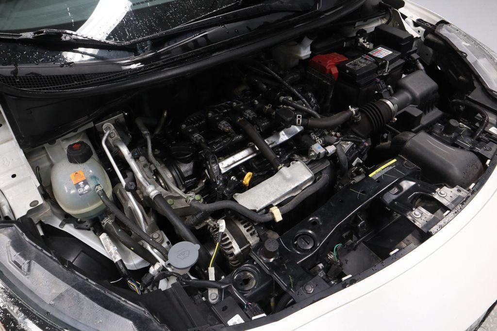 2024 Nissan Versa SR CVT