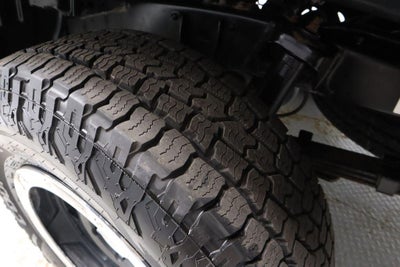 2023 Toyota Tacoma 4WD 4WD SR Double Cab 5' Bed V6 AT (GS)